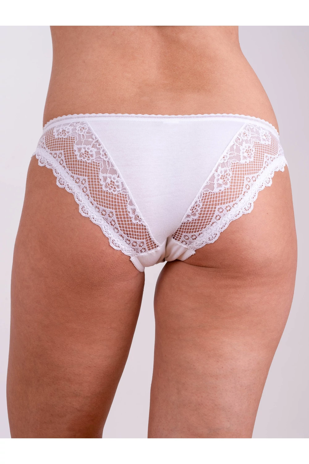 Dámske bavlnené nohavičky s čipkou Dámske bavlnené nohavičky s čipkou