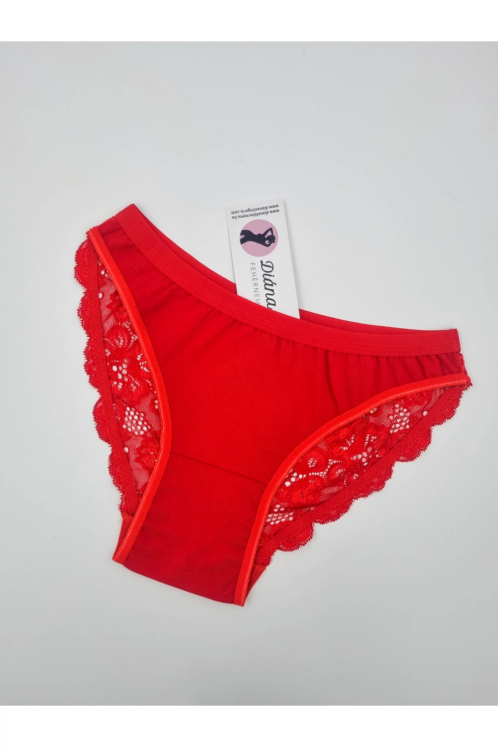 Dámske bavlnené nohavičky s čipkou Dámske bavlnené nohavičky s čipkou